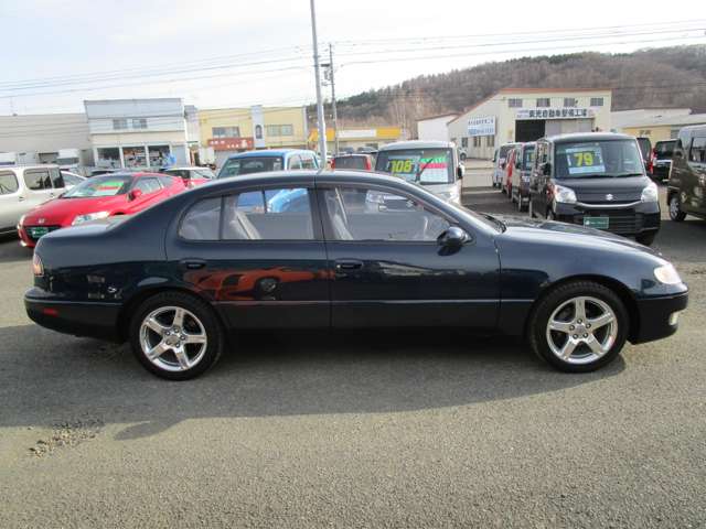 1996 Toyota Aristo – thumbnail 4