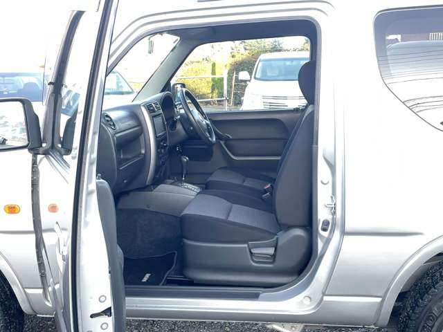 2007 Suzuki Jimny – thumbnail 4