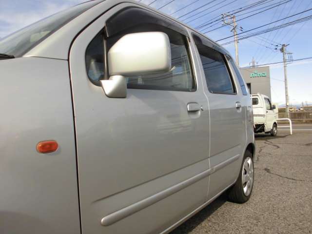 2008 Suzuki Solio – thumbnail 4