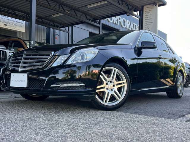 2011 Mercedes-Benz E-Class – thumbnail 4