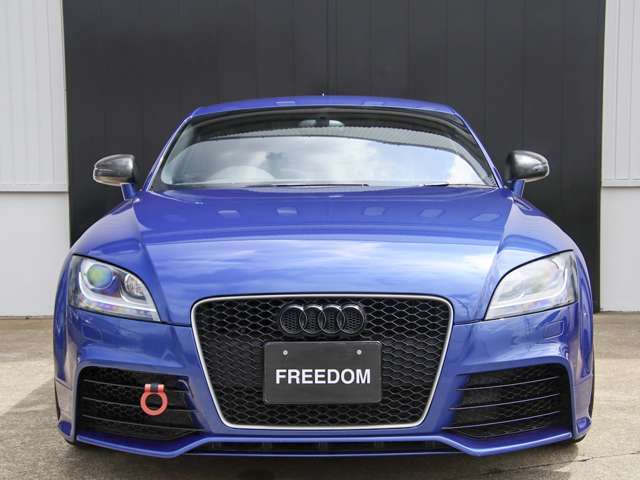 2011 Audi TT – thumbnail 2