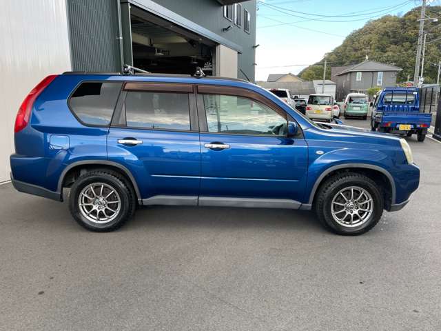 2007 Nissan X-Trail – thumbnail 4