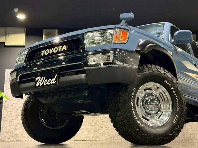 1999 Toyota Hilux Surf – thumbnail 4