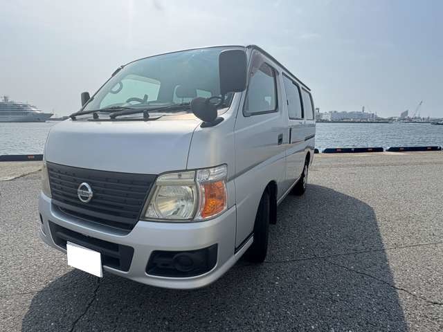 2009 Nissan Caravan – thumbnail 2