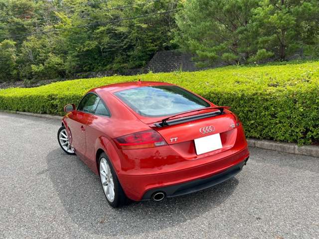 2011 Audi TT – thumbnail 3