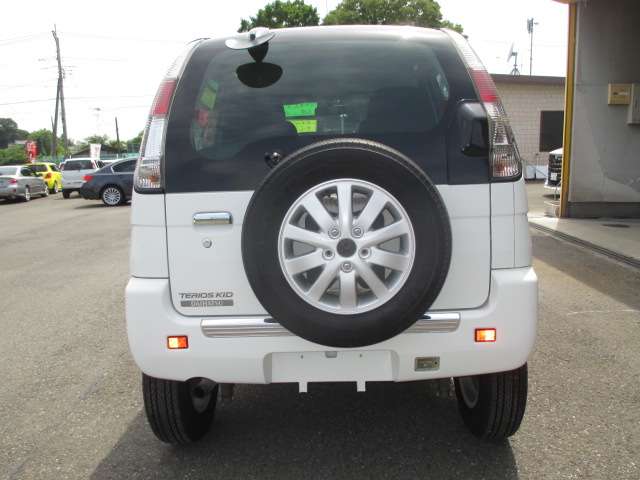 2008 Daihatsu Terios Kid – thumbnail 3