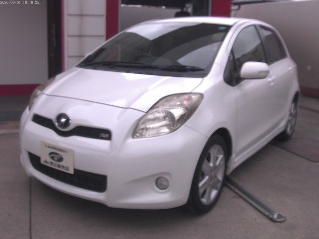 2010 Toyota Vitz