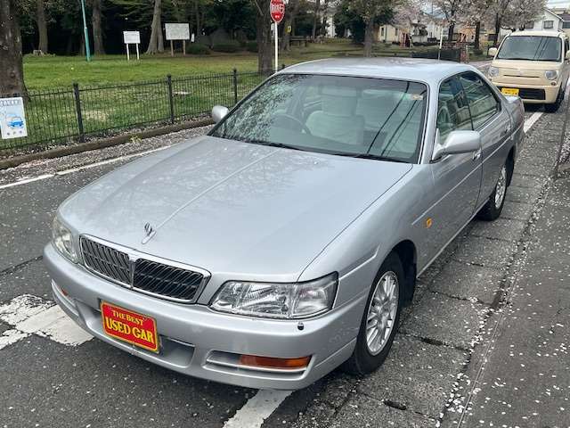 1999 Nissan Laurel – thumbnail 3