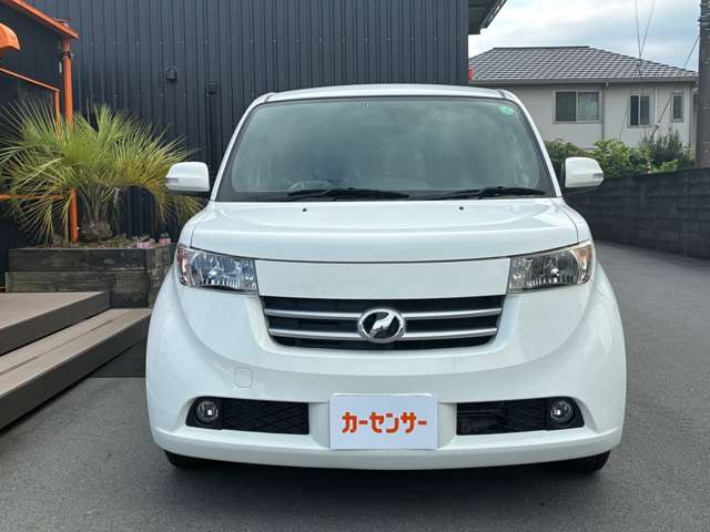 2008 Toyota bB – thumbnail 4