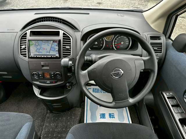 2009 Nissan Lafesta – thumbnail 2