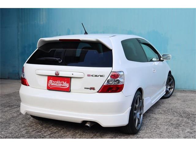 2004 Honda Civic Type R – thumbnail 3