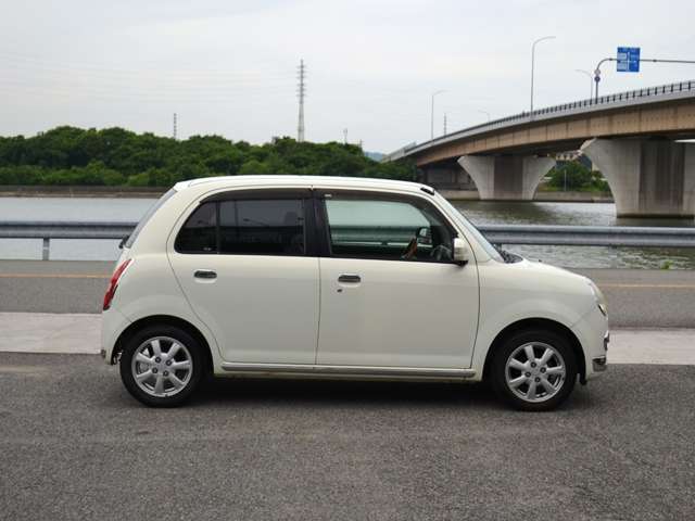 2007 Daihatsu Mira Gino – thumbnail 2