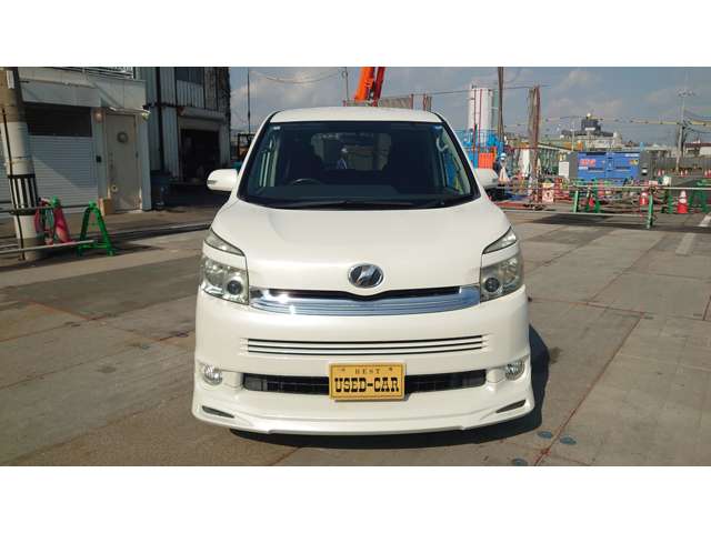 2008 Toyota Voxy – thumbnail 2