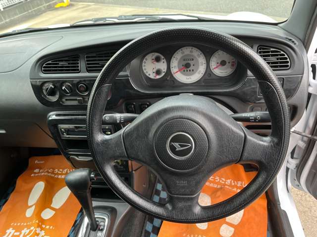 2002 Daihatsu Mira Gino – thumbnail 3