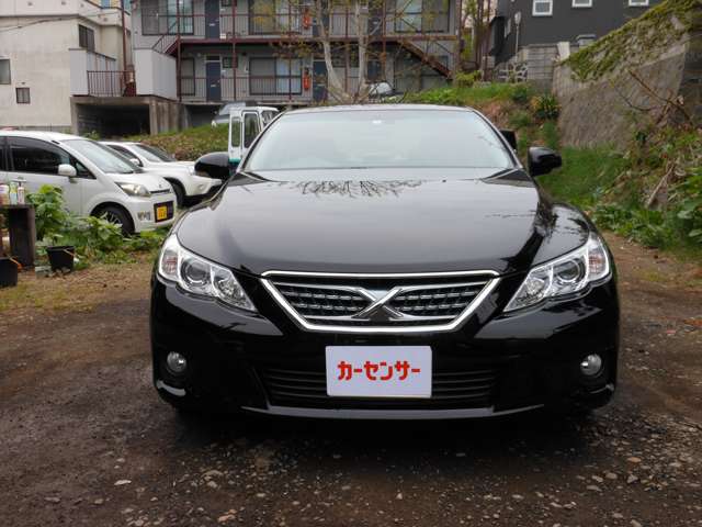 2010 Toyota Mark X – thumbnail 2