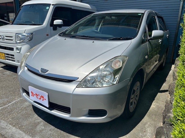 2003 Toyota Wish