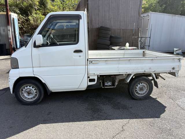 2005 Nissan Clipper Truck – thumbnail 4