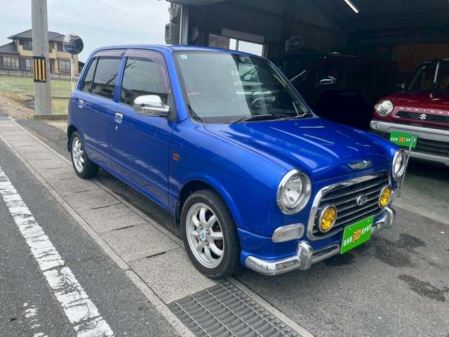2004 Daihatsu Mira Gino – thumbnail 2