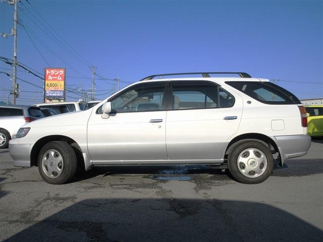 1997 Nissan R'nessa – thumbnail 4