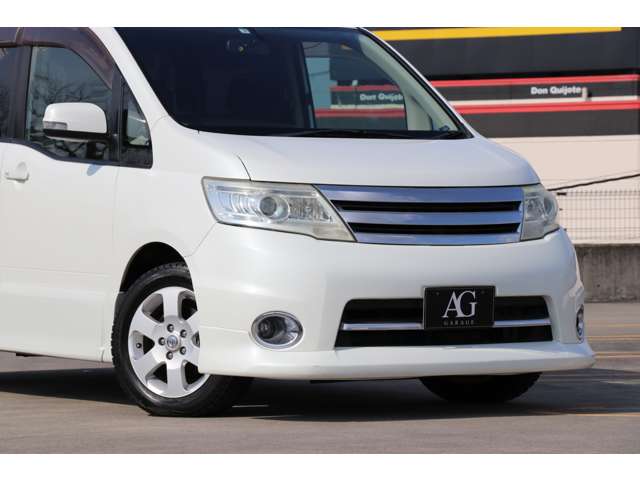 2009 Nissan Serena – thumbnail 3