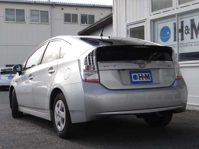 2010 Toyota Prius – thumbnail 4