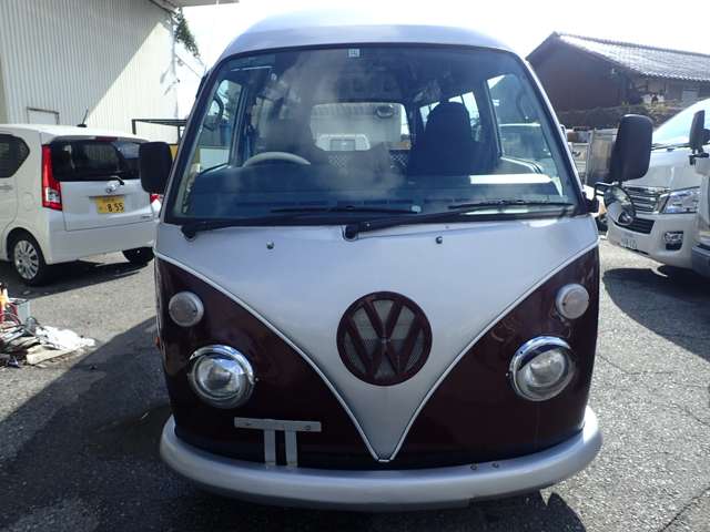 1995 Nissan Caravan – thumbnail 2
