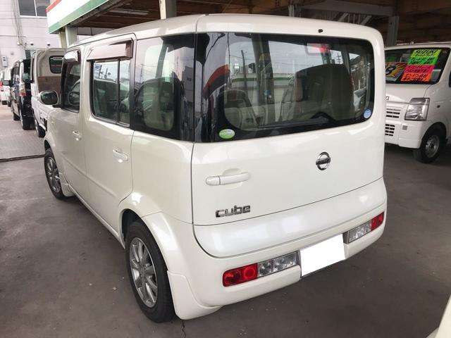 2005 Nissan Cube – thumbnail 2