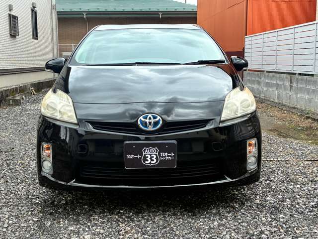 2010 Toyota Prius – thumbnail 2