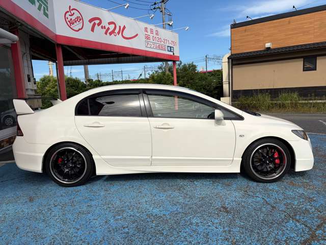 2007 Honda Civic Type R – thumbnail 4