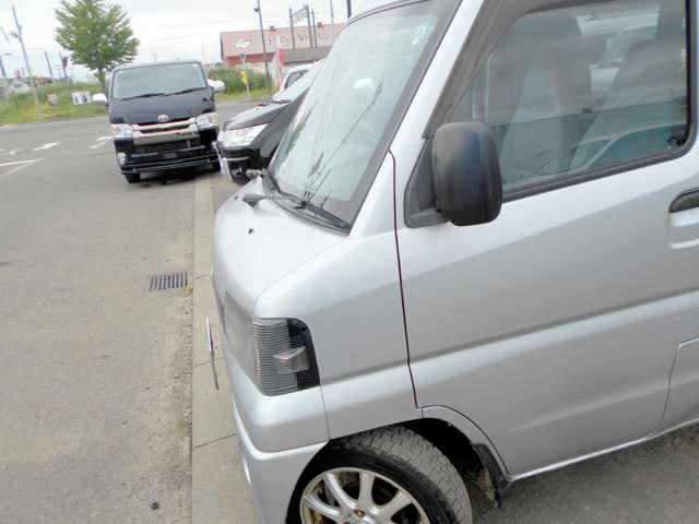 2010 Nissan Clipper – thumbnail 3