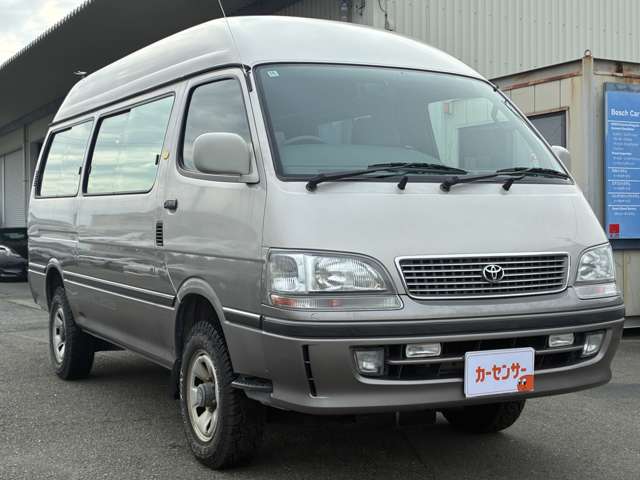 1997 Toyota Hiace – thumbnail 3