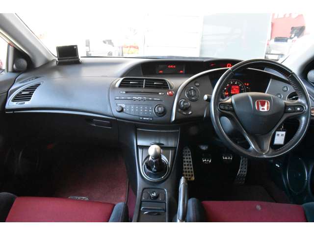 2009 Honda Civic Type R Euro – thumbnail 3