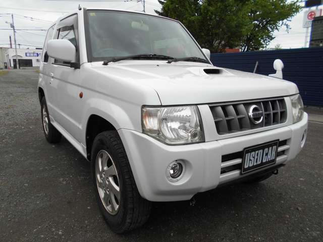 2010 Nissan Kix – thumbnail 4