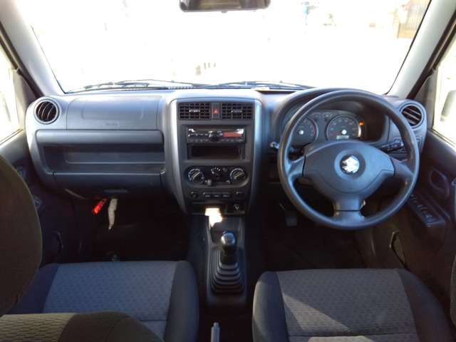 2006 Suzuki Jimny – thumbnail 4