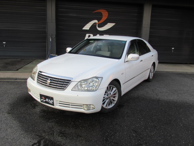 2007 Toyota Crown Royal