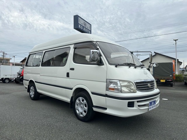 2002 Toyota Hiace