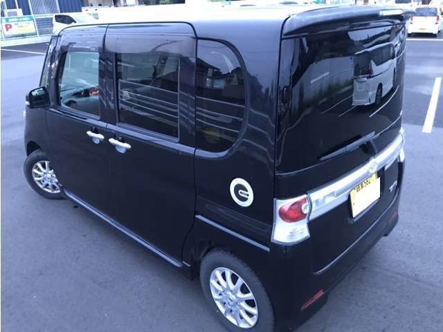 2008 Daihatsu Tanto – thumbnail 3