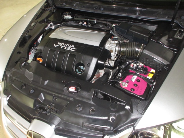 2007 Honda Legend – thumbnail 3