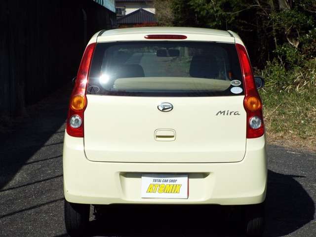2007 Daihatsu Mira – thumbnail 3