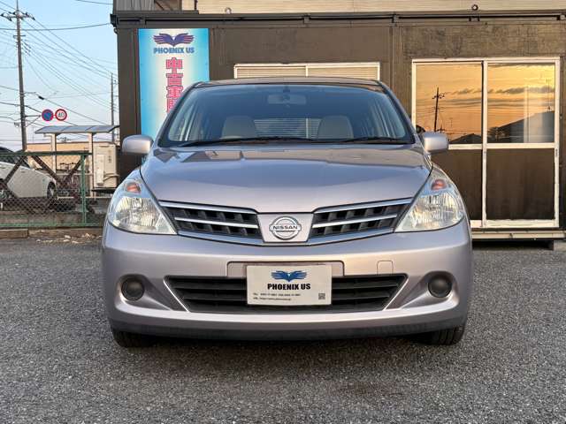 2009 Nissan Tiida – thumbnail 2