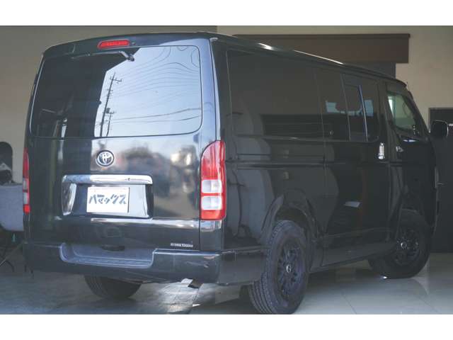 2007 Toyota Regius Ace – thumbnail 2