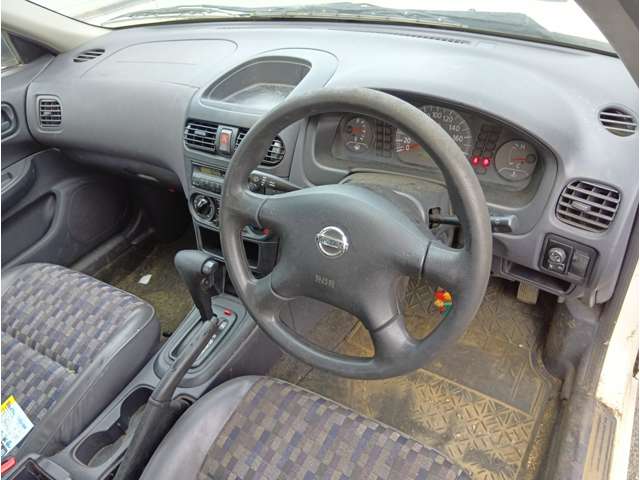 2003 Nissan AD Van – thumbnail 4
