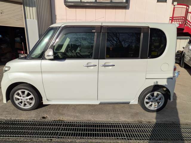 2008 Daihatsu Tanto – thumbnail 4