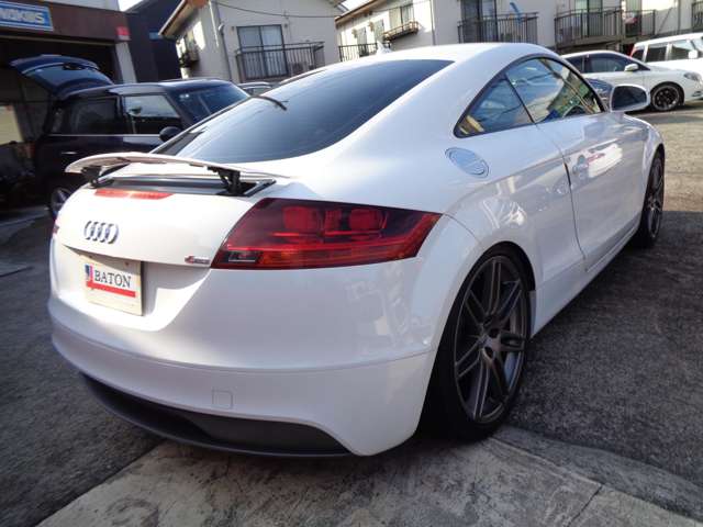 2010 Audi TT – thumbnail 4