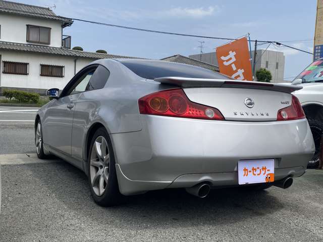 2003 Nissan Skyline Coupe – thumbnail 4