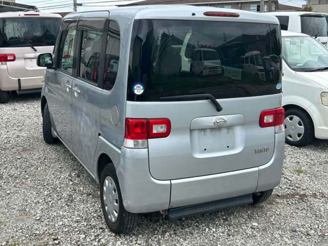 2008 Daihatsu Tanto – thumbnail 4