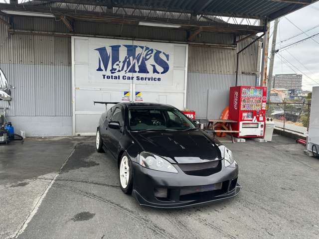 2004 Honda Integra Type R – thumbnail 2