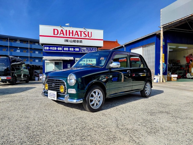 2004 Daihatsu Mira Gino