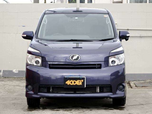 2008 Toyota Voxy – thumbnail 2