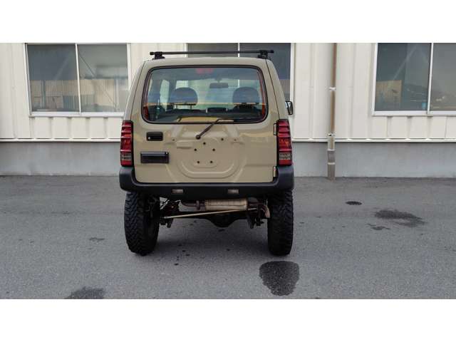 2007 Suzuki Jimny – thumbnail 3